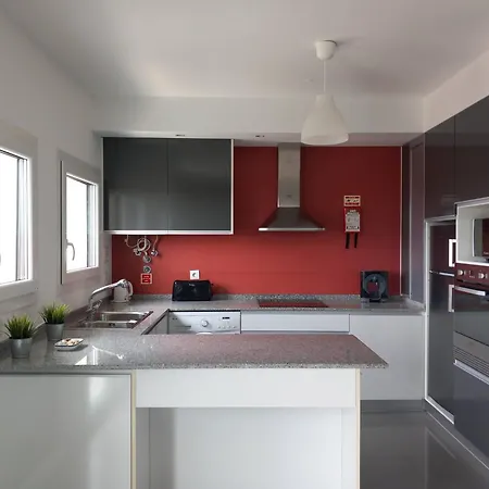 Baleal Beach, Balcony Sunset Views ペニシェ