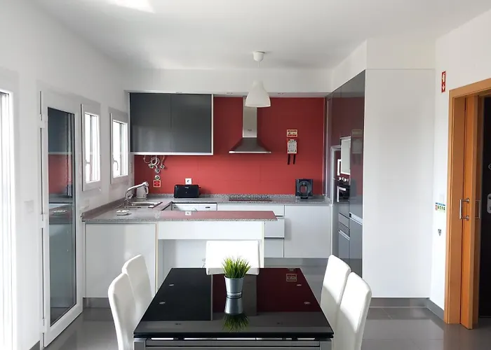 Baleal Beach, Balcony Sunset Views Apartament *